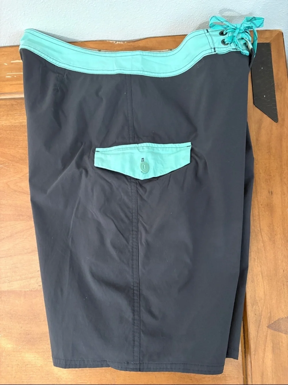 Patagonia Gray Board Shorts with Aqua Waistband Size 30